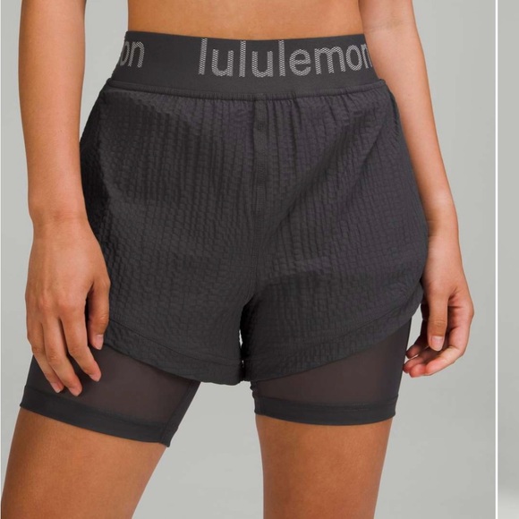 Lululemon Logo Waistband High-Rise Training Short - Picture 1 of 6